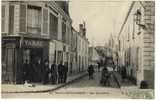 Carte Postale Ancienne Brie Comte Robert - Rue Gambetta - Bureau De Tabac - Brie Comte Robert