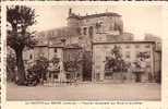 Carte Postale De LA VOULTE SUR RHONE - Place Du Monument Aux Morts Et Le Château (Editions Paul Jacquin). - La Voulte-sur-Rhône