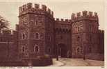 Z7250 England Windsor Castle Henry VIII Gate Not Used PPC Perfect Shape - Windsor Castle