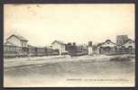 CPA  ANCIENNE- FRANCE- HERBIGNAC (44)- INTERIEUR DE LA GARE- LES TRAINS EN GROS PLAN- CHATEAU D'EAU- - Herbignac