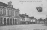 MONTIER - EN - DER  . - Hôtel De Ville - La Place Et Rue De L'Isle - Montier-en-Der