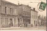 ECLARON - Place Pelletier (Hôtel/Café De La Place En Gros Plan) - Eclaron Braucourt Sainte Liviere