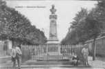 AUNEUIL - Monument Boulenger - Auneuil