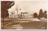 City Hall - CARDIFF - Glamorgan