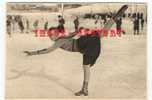 PATINAGE ARTISTIQUE - Photo D´une Patineuse - Jeune Fille - Dos Scané - Eiskunstlauf