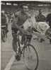 C 215 - PHOTO - Bordeaux - Paris 59-  Louison Bobet  Vainqueur Au Parc Des Princes Devant ? - Voir Description - Ciclismo