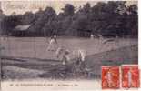 CPA SPORT/TENNIS/ Belle Carte Postale FRANCE TOUQUET PARIS PLAGE Tennis Les Courts Animées - Tennis