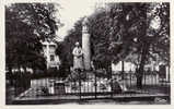 La Chatre - Place De La République - Monument Aux Morts : Acchat Immédiat - La Chatre