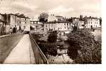 -49-   MONTFAUCON  Le Pont Sur La Maine  - Exccellent état - Montfaucon