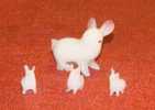 Lapin   Et Famille Verre étiré Miniatures Décoratives TBE - Animals