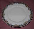 1 Assiette Haute Porcelaine De Limoges - Motif Ruban Et Fleurs - Limoges (FRA)