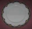 6 Assiettes Porcelaine De Limoges - Motif Ruban Et Fleurs - Limoges (FRA)