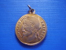 Médaille Couleur Or De Napoleon III Empereur . 20 Mm . 2 Scans - Adel