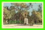 MONCTON, NEW BRUNSWICK - GREAT WAR MEMORIAL, VICTORIA PARK - PECO - - Sonstige & Ohne Zuordnung