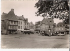 LESNEVEN 29 La Place Du Général Le Flo  Carte Dentelée Véritable Photo - Lesneven