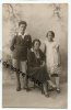 - Mère Et Enfants - Région D´arles, Photo VIGNAL D´Arles, Carte Photo En Très Bon état, Dimensions 13.5 X 8.5 Cm. - Non Classés