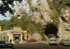 Entrée Des Grottes De LACAVE  (automobiles) - Lacave