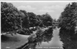 LEAMINGTON The River Walk - OLD ENGLISH POSTCARD - CIRCULATED -  Salmon - Other & Unclassified