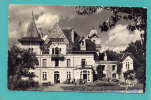 VIVONNE --> Le Château Des Varennes. Maison De Convalescence De La S. N. C. F. - Vivonne