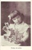 PETITE FILLE ET LE CHATEAU DE CARTES A JOUER   REF 25915 - Spielkarten