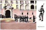 MONACO. LE DEFILE DE LA RELEVE DE LA GARDE DES CARABINIERS DE S.A.S. LE PRINCE DE MONACO. - Palazzo Dei Principi