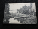 Anse .Parc Du  Château De Maximieux . Promenade En Barque Sur Le Lac . - Anse