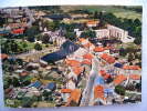 CP 78  Yvelines TRAPPES  Vue Aérienne Sur L'église  Et Le Cimetière , Route  Avec Circulation Voitures  1991 - Trappes