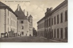 Colombier Une Cour De La Caserne - Colombier