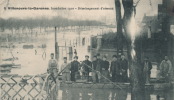 ( CPA 92 )  VILLENEUVE-LA-GARENNE  /  Inondations 1910 - Déménagement D' Oiseaux - - Villeneuve La Garenne