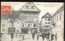 Delle  Un Coin De La Place De La République L'hotel De Ville Animation - Delle