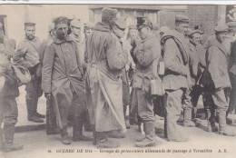 VERSAILLES : Groupe De Prisonniers Allemands - - Versailles