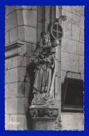 MILLY-LA-FORÊT. Intérieur De L´Eglise. La Vierge Et L´Enfant. - Statue De Pierre Du XVe Siècle. (C.P.S.M.) - Milly La Foret