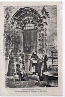 L´Isle-Jourdain, église Saint-Paixent Et Costumes Du Bas-Poitou, 1916, éd. Jules Robuchon N° 424, Manques, Fileuses - L'Isle Jourdain