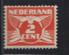PAYS BAS Y&T N° 134 MH * . (MNT118) - Unused Stamps