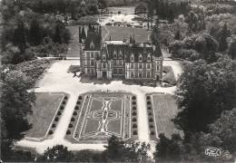 C.G.T. Oeuvres Sociales - Maison De Repos Ambroise Croizat à Vouzeron (Cher) - Le Chateau, Vue Aerienne - Vouzeron