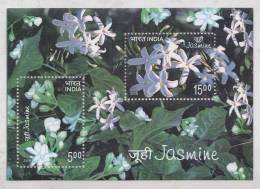 India 200  SCENTED JASMINE ( JUHI ) Block Miniature Sheet  # 22603 S  Inde Indien - Blocks & Kleinbögen