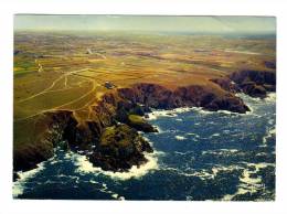 La Pointe Du Van En Cleden Cap Sizun: La Cote Sauvage Et La Chapelle Saint They (12-4072) - Cléden-Cap-Sizun