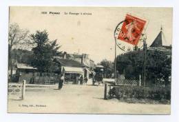 PESSAC  33 GIRONDE LE PASSAGE A NIVEAU - Pessac