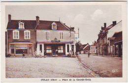 18. CULAN. PLACE DE LA GRANDE CROIX. ANIMATION. COMMERCES. GRAND CAFE. BOULANGERIE. Editeur ROUSSEL - Culan