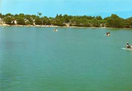 [84] Vaucluse (Cabrieres D´Aigues) La Motte D´Aigues -ETANG  De La  BONDE- Baignades, Pédalos (pédalo) (année 1979) - Cabrieres D'Aigues