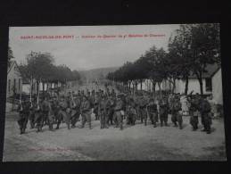 SAINT-NICOLAS-du-PORT (Meurthe-et-Moselle) - Intérieur Du Quartier Du 4e Bataillon De Chasseurs - Animée - Non  Voyagée - Saint Nicolas De Port