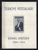 2ENG92 - TURCHIA 1940, Il Foglietto Ataturk N. 1 SENZA Gomma. - Blocs-feuillets