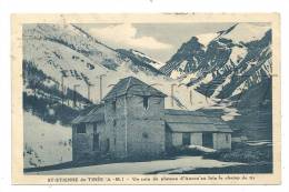 Saint-Etienne-de-Tinée (06) : GP D'habitation Sur Le Plateau D'Auron, Au Loin Le Champ De Tir En 1933. - Saint-Etienne-de-Tinée