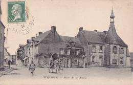 ¤¤  -  HERBIGNAC   -   Place De La Mairie  -  La Poste   -  ¤¤ - Herbignac