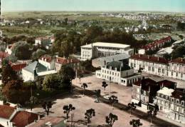 CPSM    JARNY   Le Centre  Et Son Quartier - Jarny