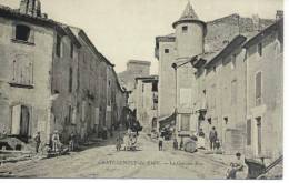 Chateauneuf Du Pape Près Avignon Grand Rue - Chateauneuf Du Pape