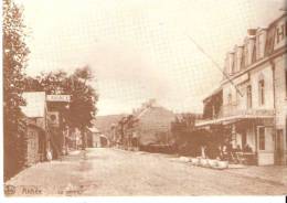 Anhée-(Pr.Namur)- Le Centre- Garage à Gauche Et Hôtel à Droite- Reproduction De L´ADEPS (voir Verso) - Anhée