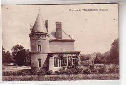 89 Château De VILLEBLEVIN ( Yonne ) - Vue Des Batiments De Profil Côté Véranda , Au Loin à Droite Tour Et Dépendances - Villeblevin