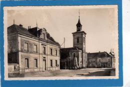 72-PONTVALLAIN-La Mairie,le Monument L' Eglise  Cpsm Année 1950 Petite Animation Affiche Cinéma  Histoires Des Miniv - Pontvallain