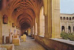 Cp , ESPAGNE , LEON , Auberge De San Marcos , Claustro - León